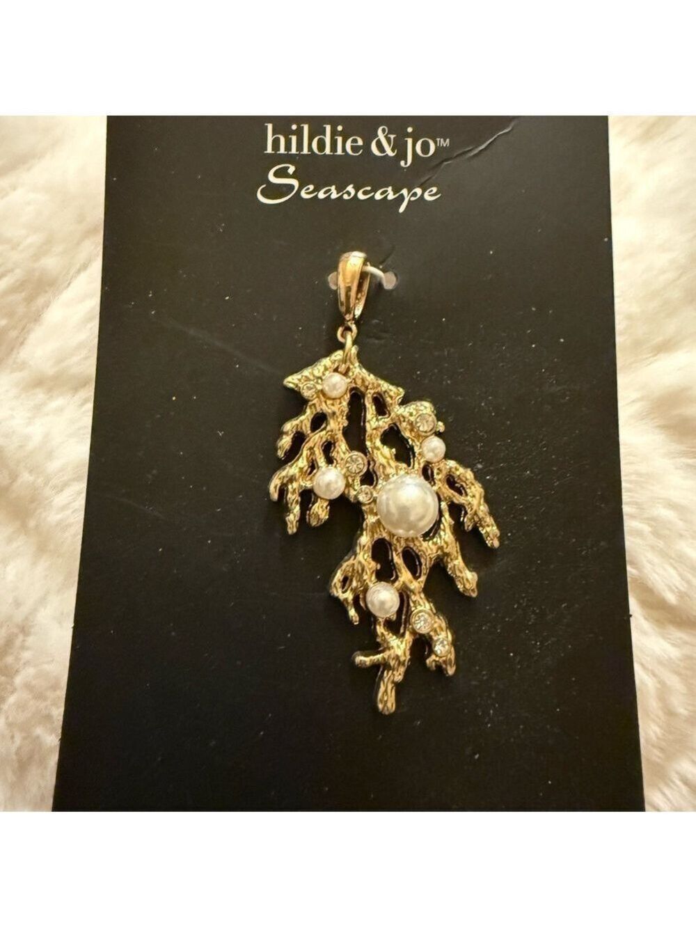 Hildie & Jo Gold Pendant